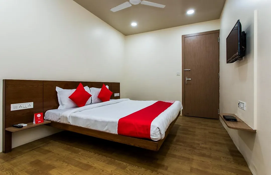 Oyo 11929 Hotel Ridhi Sidhi-1